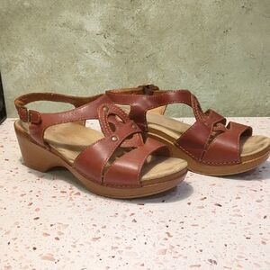 Dansko | Brown Leather Slingback Sandals 2" Heel | EU 41